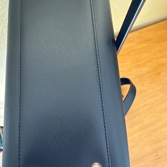 Ted Baker London black leather shoulder hand bag - Picture 6 of 12